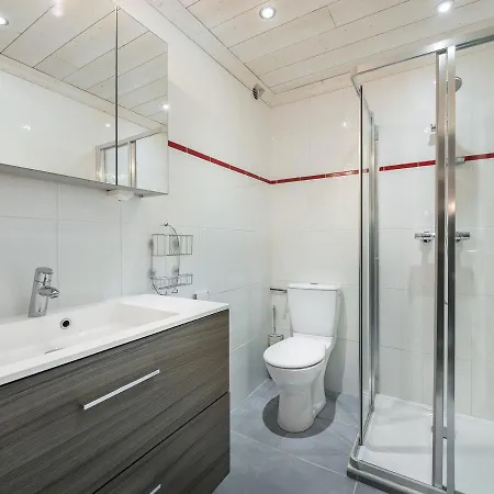 Moderne Acces Pistes, Proximite Commerces - Fr-1-563-27 Apartment